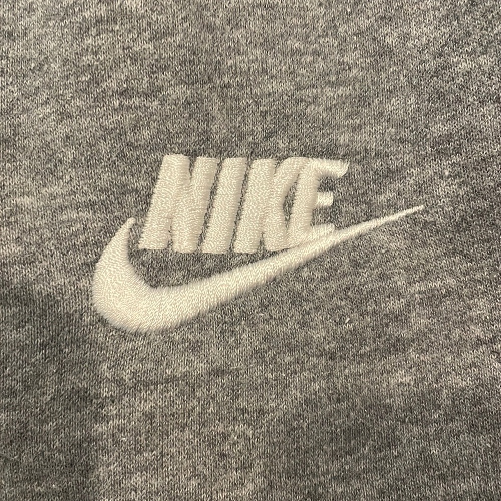 gray nike sweatpants